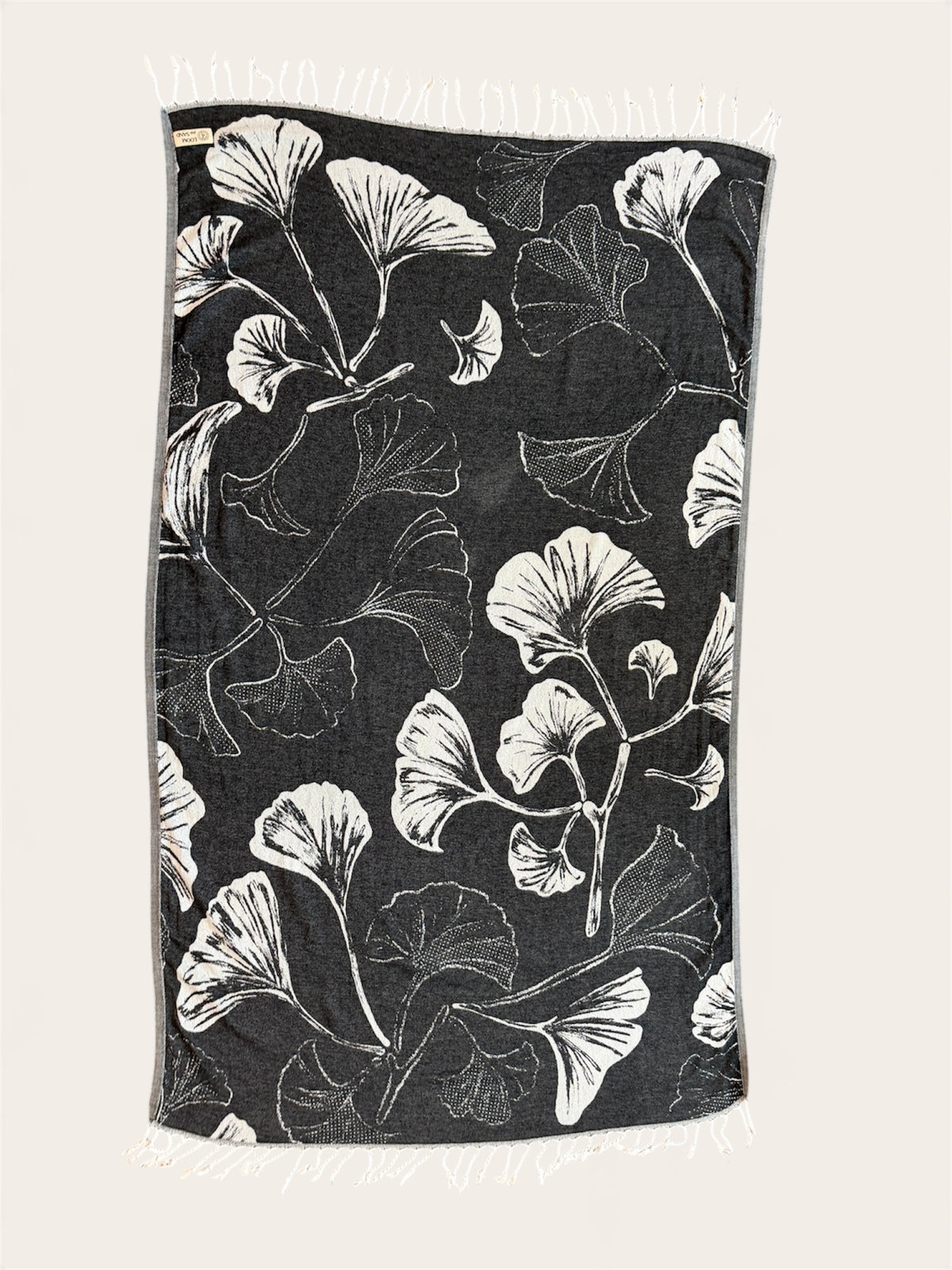 Dark Gingko Leaves